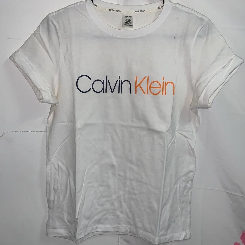 Calvin Klein t shirt